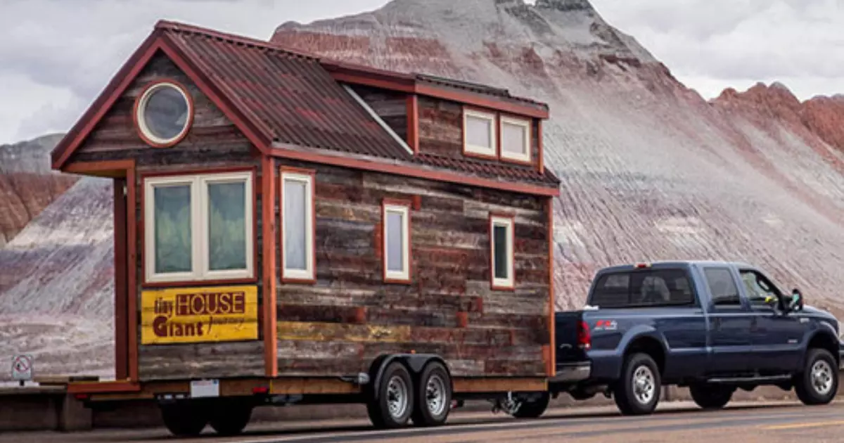 How Much Does It Cost to Move a Tiny House